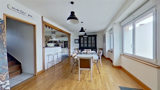 Dpt Côtes d'Armor (22), zu verkaufen P7 Haus von 174,7 m² - Grundstück von 289 m² + Grundstück von 1
