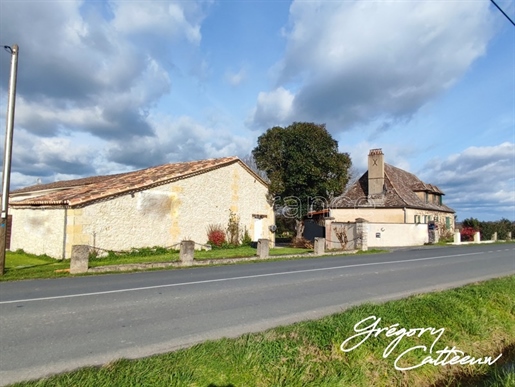 Dpt Dordogne (24), zu verkaufen in der Nähe von Bergerac schönes Anwesen plus Aktien des Unternehme