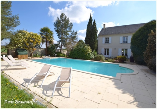 Dpt Yvelines (78), for sale Dammartin En Serve house P8 with swimming pool, double garage, outbuildi