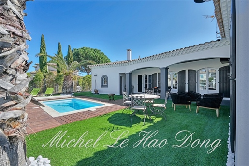 Dpt Gard (30), à vendre Aigues Mortes maison P5 de 155,03 m² - Terrain de 536 m²