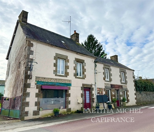 Dpt Mayenne (53), for sale Herce near Gorron, house with business activity and outbuilding