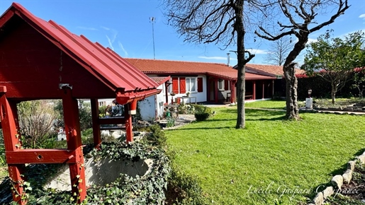 Dpt Pyrénées Atlantiques (64), verkoop Mouguerre Bourg huis 6 kamers
