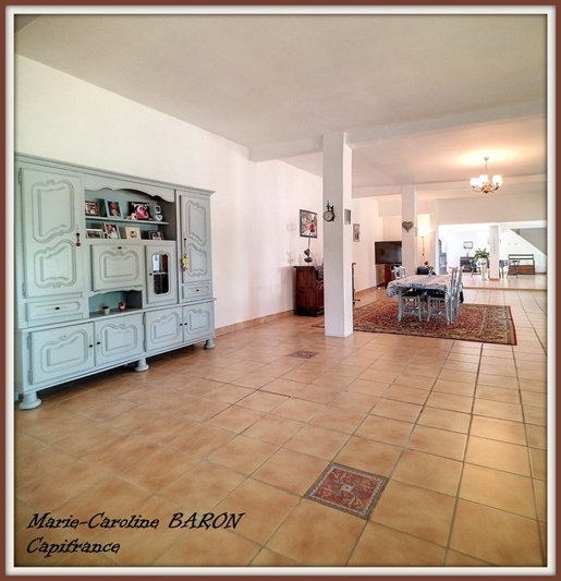 Indre (36), at the gates of Touraine, Lucay Le Male house 450 m² garden of 4 482,00 m²