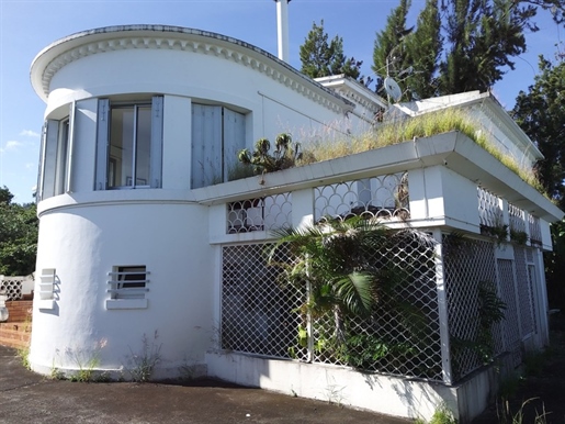 Département La Réunion (974), à vendre La Montagne Maison de Maître sur une contenance de 3774m2