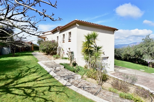 Dpt Corse (20), à vendre Bastelicaccia, belle maison T4 + T2 avec garage et piscine
