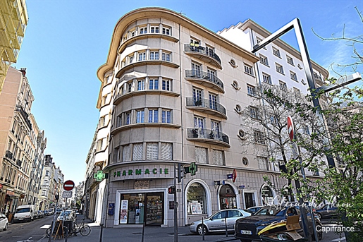 Dpt Rhône (69), zu verkaufen Lyon 7. Arrondissement Wohnung T6