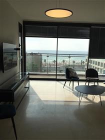 Apartamento novo belamente projetado, Hayarkon, vistas do mar!!!