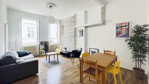 Dpt Gironde (33), zu verkaufen Bordeaux, Wohnung T2 von 48,13m² im 1. Stock, mit Keller, in imme