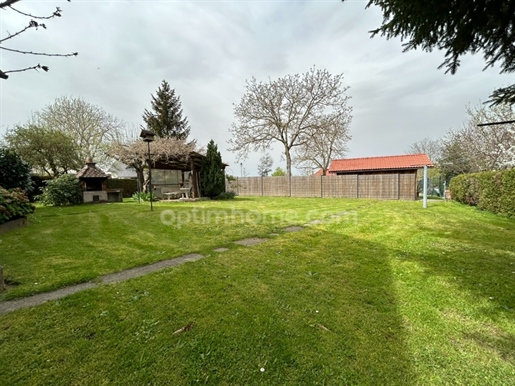 Koestlach, 5 minutes from Ferrette, Property composed of 2 houses (184m² + 113 m² of living space),