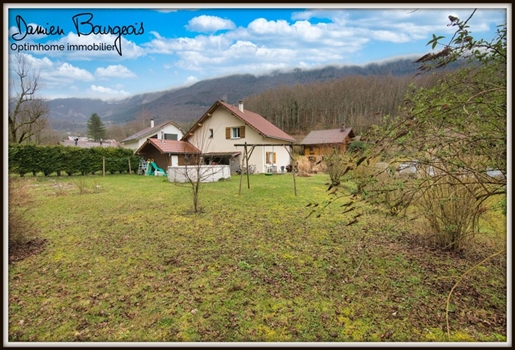 Detached house of 124 m2 on a plot of 900m2