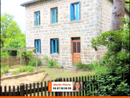 Beautiful traditional house totally renovated in a modern spirit, all comforts