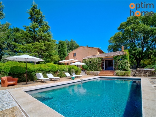Aix-En-Provence - Superb Mas Provençal T7 from the 18th Century of 275 m² completely renovated, on 6
