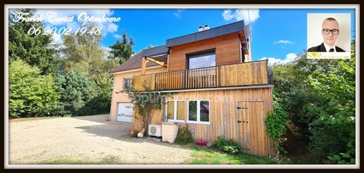 Single-storey house of 150 m² with basement, the Set on 3179 m² of enclosed land: