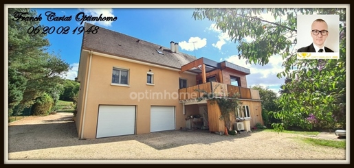 Single-storey house of 150 m² with basement, the Set on 3179 m² of enclosed land: