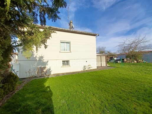 For sale in exclusivity!! Detached house on basement, 4 bedrooms, garden and garage