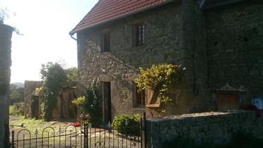 Vackert renoverat hus i Creuse
