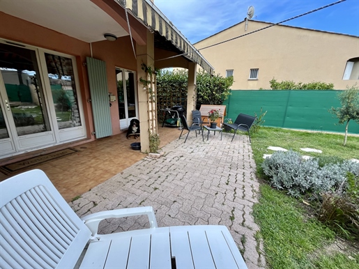 Villeneuve Loubet - Charming 2-room apartment on the ground floor with independent entrance
