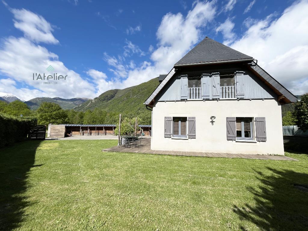 'L'écrin Des Vallées' T4 house and independent apartment near Saint Lary!