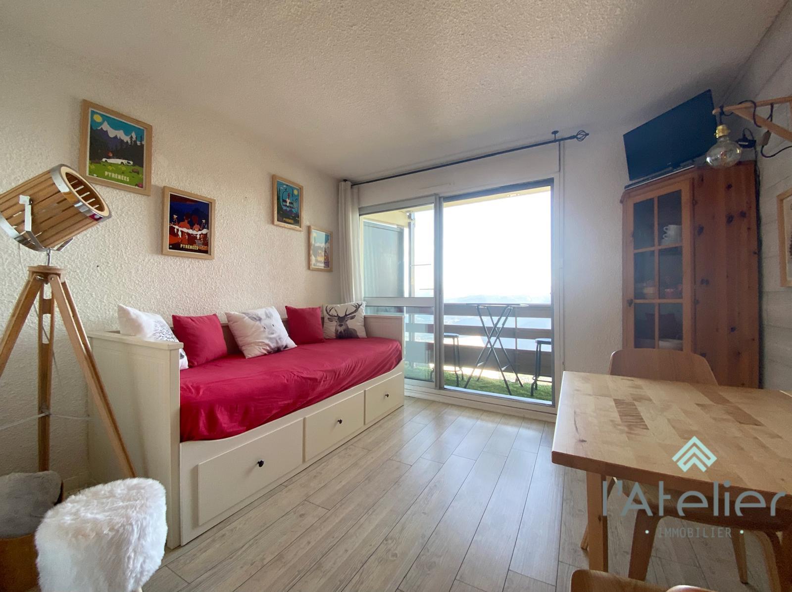 'Escape' studio cabin at the foot of the slopes