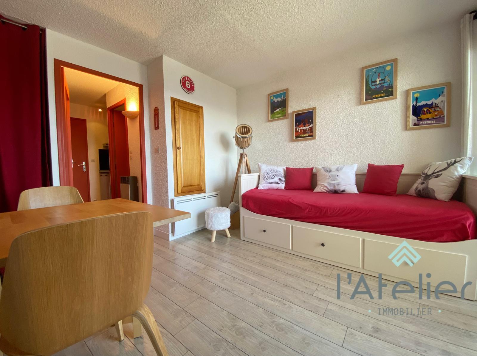 'Escape' studio cabin at the foot of the slopes