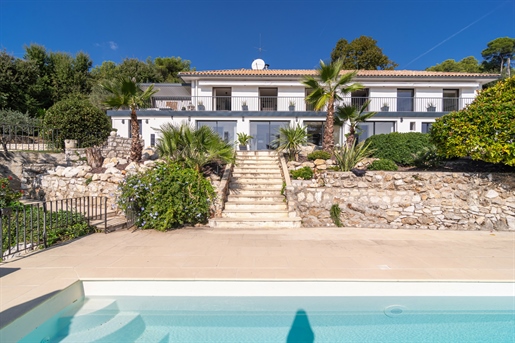Exclusive - Contemporary - Panoramic Sea View