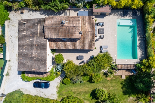 Exclusive! Family Provençal Villa
