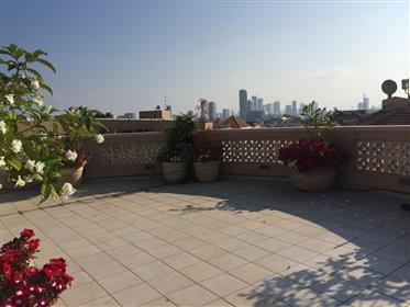 Apartamento exclusivo e especial do telhado duplex, deslumbrantes 360 visualizações