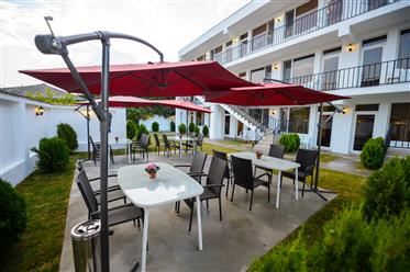 Turnkey business, buy boarding house in Mamaia-North