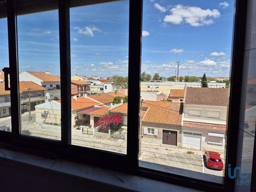 Apartment with 3 Rooms in Santarém with 97,00 m²