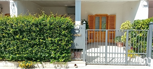 Rodinný dům / Vila na prodej 229 m² - 4 ložnice - Poggiardo