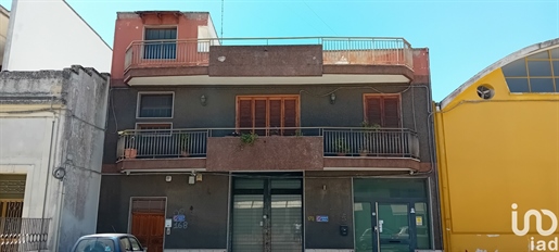 Vendita Appartamento 524 m² - 4 camere - Lecce