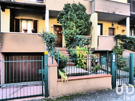 Detached house / Villa for sale 164 m² - 3 bedrooms - Garbagnate Milanese