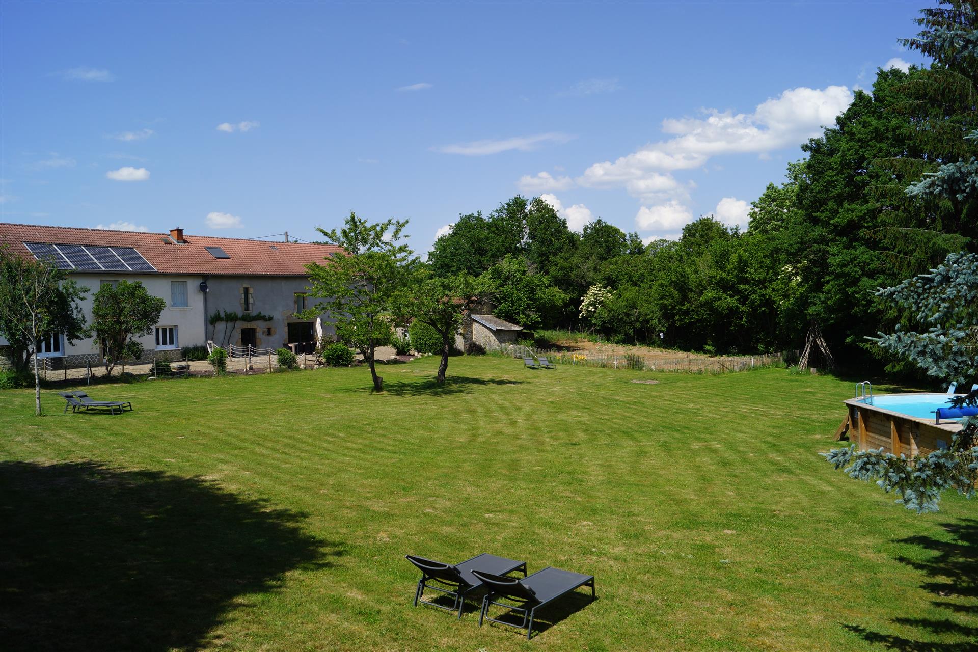 Longère recientemente renovado (casa familiar - casa de vacaciones - chambres d'hôtes - B & B - cas