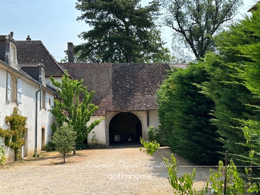 Authentique demeure vigneronne du XVIIIème siècle en Côte Chalonnaise !