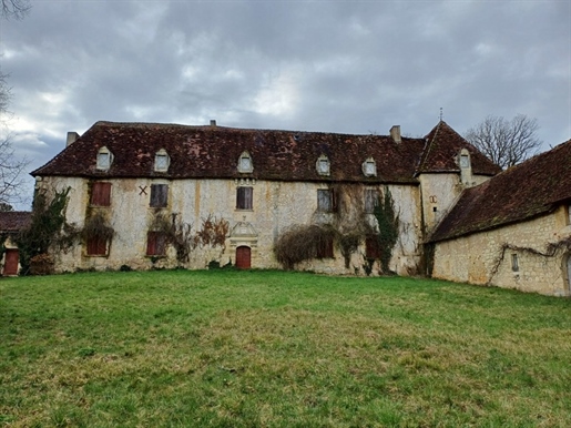 17e-eeuws kasteel in een prachtige omgeving aan de rand van Périgueux