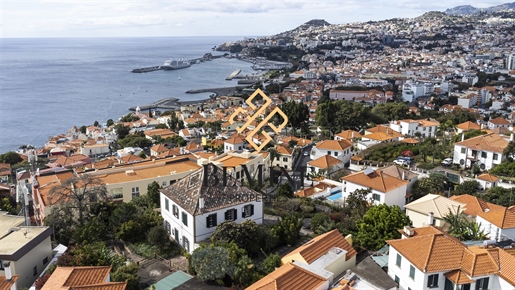 Maison 5 Chambre(s)+1 Vente em Funchal (Santa Maria Maior),Funchal