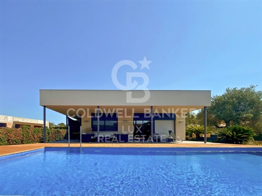 Maison de luxe dans le Golf de Peralada avec piscine et garage
