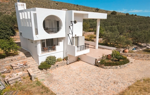 232417 - Maison ou villa indépendante à vendre à Ierapetra, 188 m², €430,000