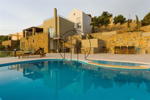 939083 - Villa For sale, Agios Nikolaos, 200 sq.m., €1.500.000