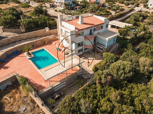 392347 - Villa For sale, Agios Nikolaos, 400 sq.m., €2.000.000