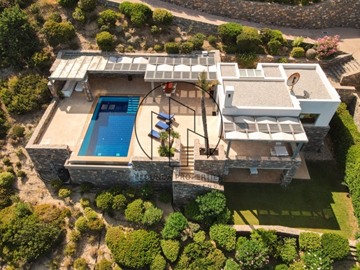 392316 - Villa à vendre à Agios Nikolaos, 180 m², €2,200,000