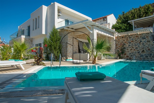 324081 - Villa à vendre à Tympaki, 205 m², €650,000