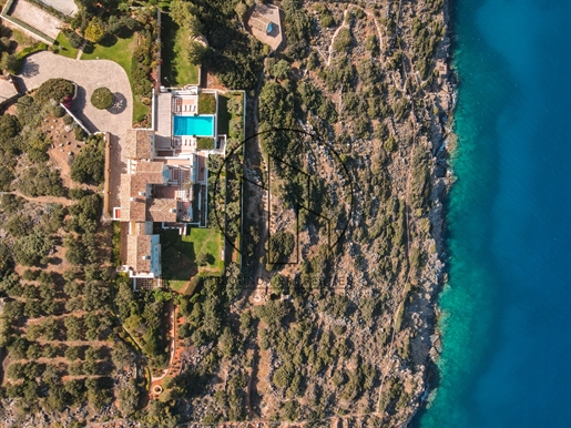311597 - Villa Till salu i Agios Nikolaos, 1,225 m², €12,000,000