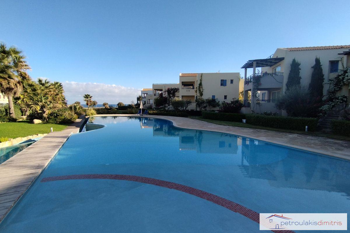 Apartment 80 meters from the beach