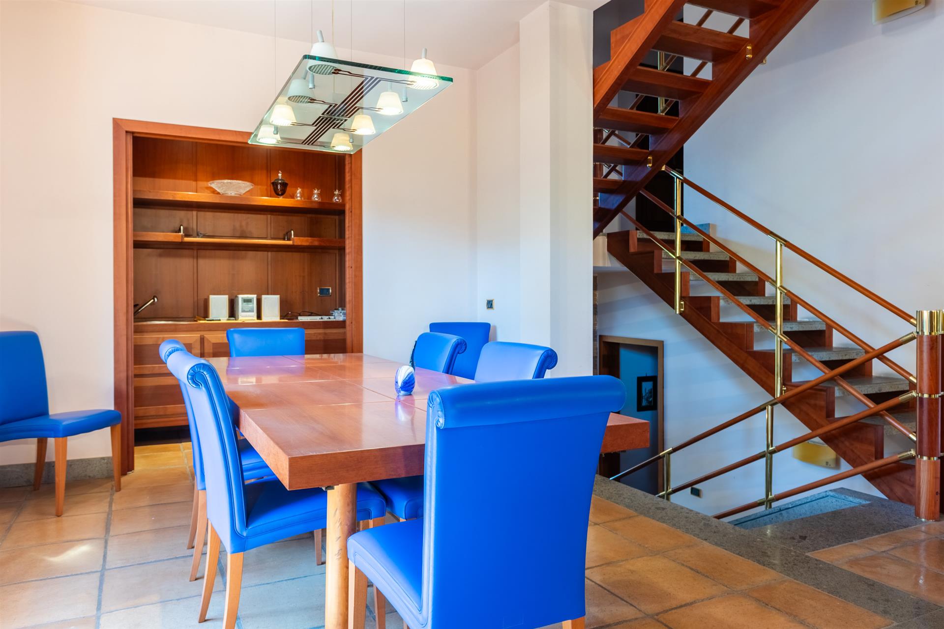 Grottaferrata – Prestigious Detached Villa with Spacious Garden