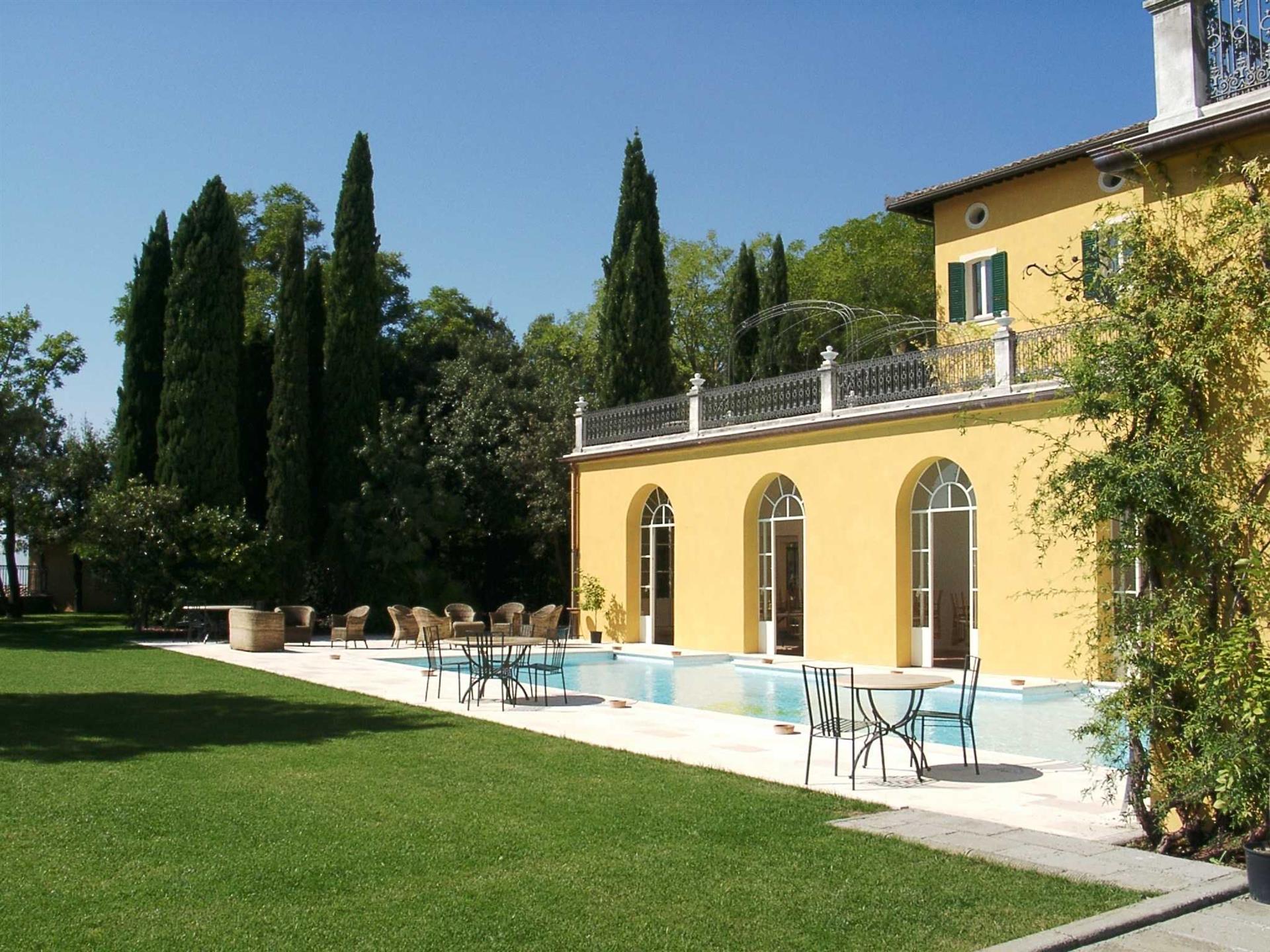 Luxurious Historic Villa in Umbria