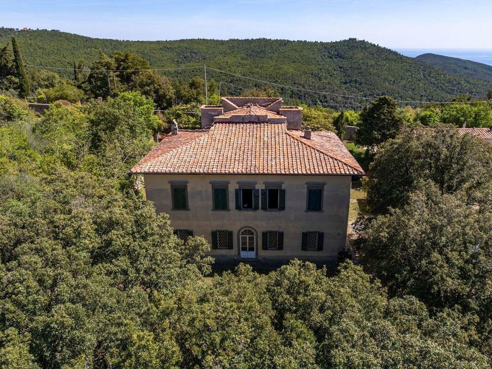 Villa in Livorno