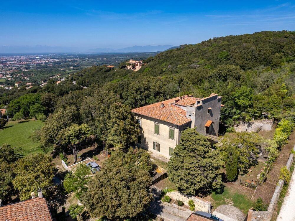 Villa in Livorno