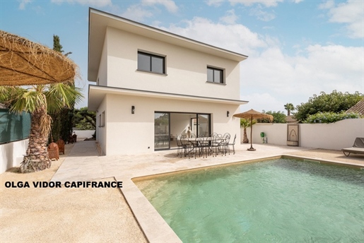 Dpt Hérault (34), à vendre proche de Le Grau-D'agde maison P6 de 195 m² - Terrain de 550 m² avec pis