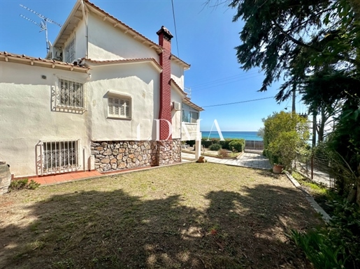 House, 250 sq, for sale